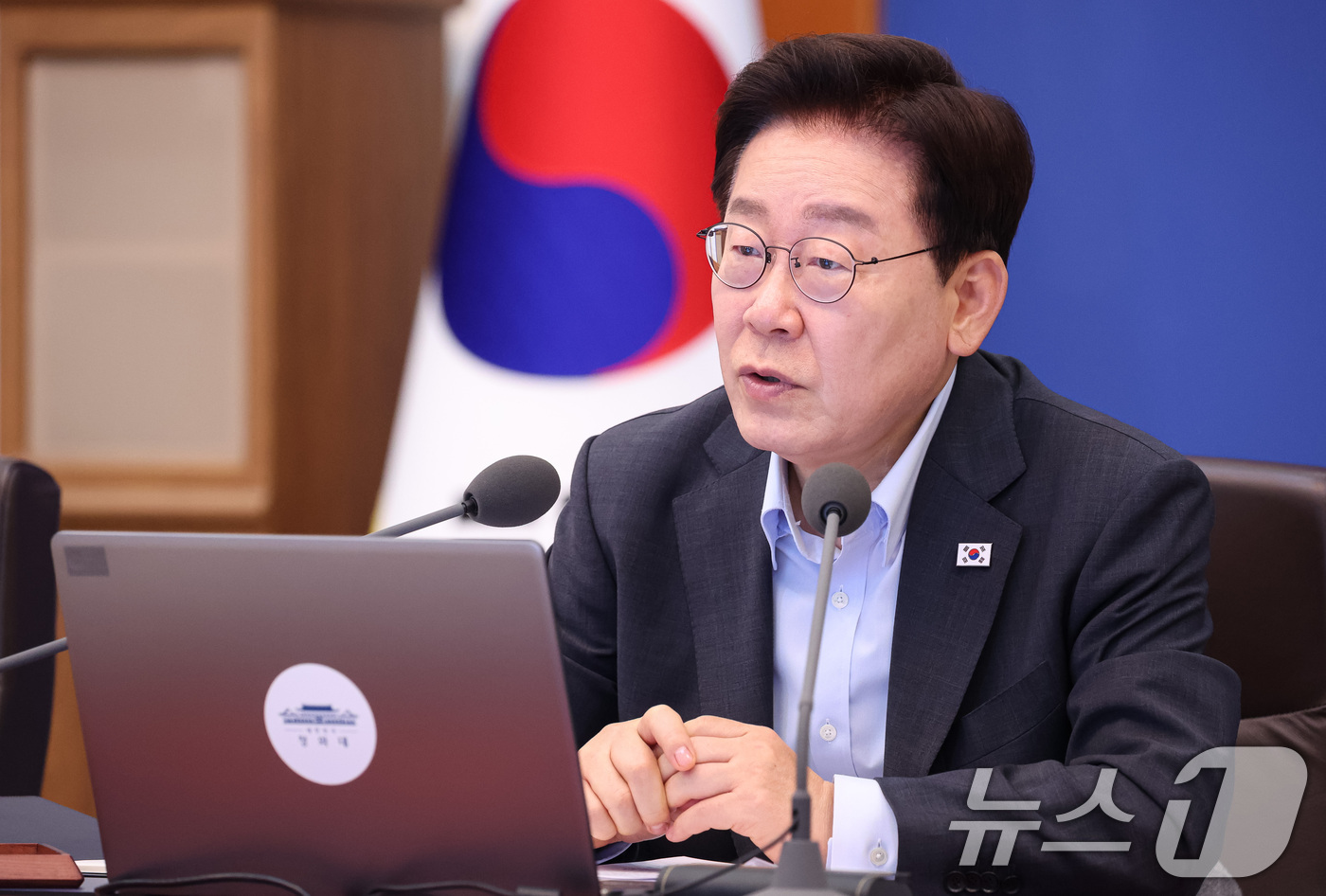 (서울=뉴스1) 이재명 기자 = 이재명 대통령이 4일 청와대에서 열린 국무회의에서 발언을 하고 있다. (청와대통신사진기자단) 2026.8.4/뉴스1