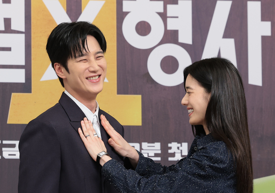 안보현·정은채, 실제로는 친해요