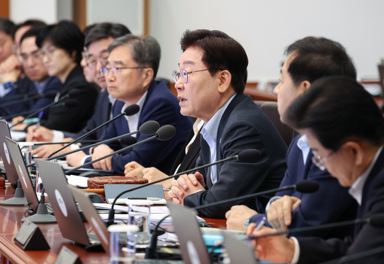 李 대통령 "힘 모아야"…광주 군 공항 무안 이전 속도 낼까