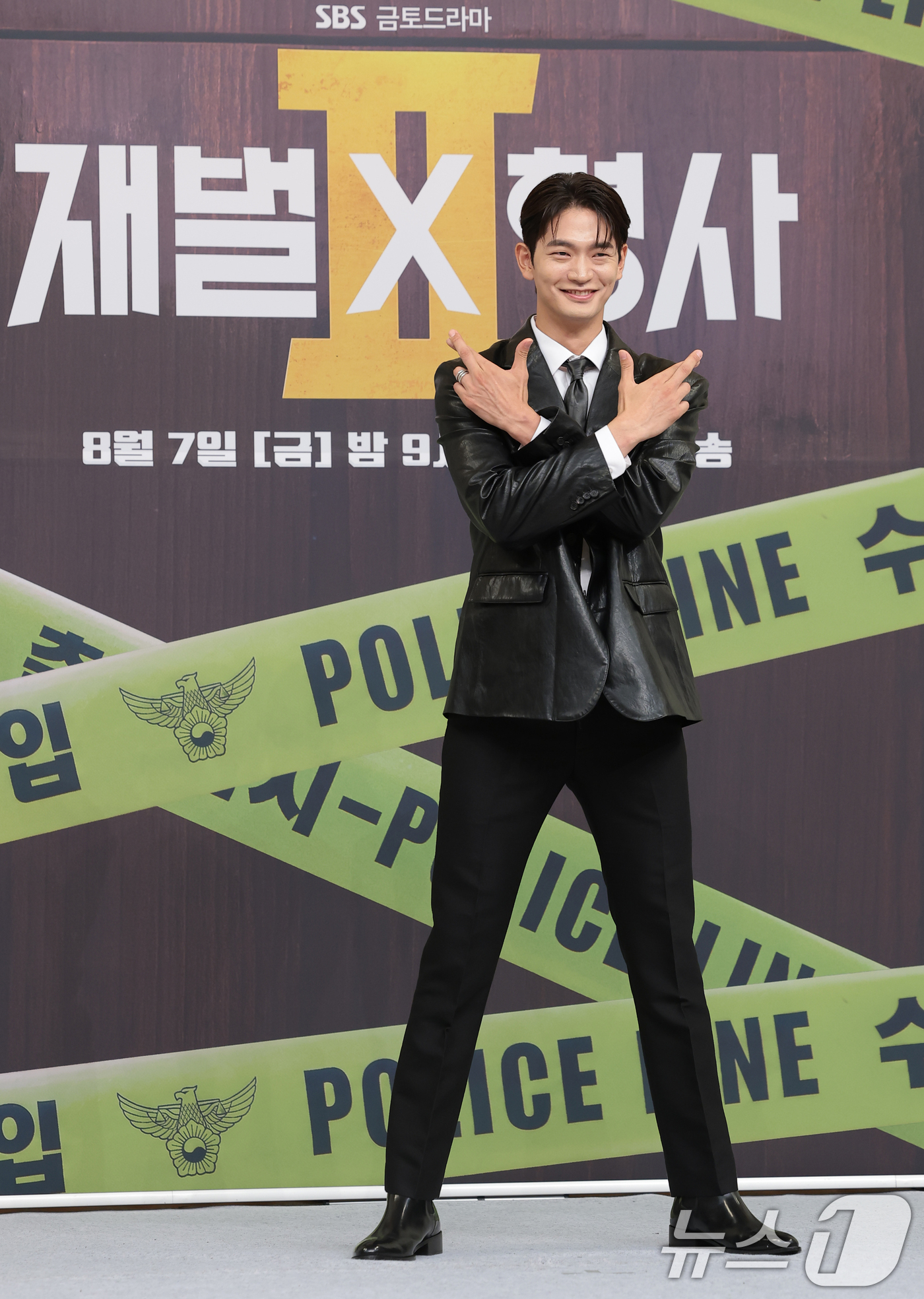 (서울=뉴스1) 권현진 기자 = 배우 강상준이 4일 서울 양천구 SBS에서 열린 SBS 새 금토드라마 '재벌X형사2' 제작발표회에서 포즈를 취하고 있다.'재벌X형사2'는 수사가 막 …