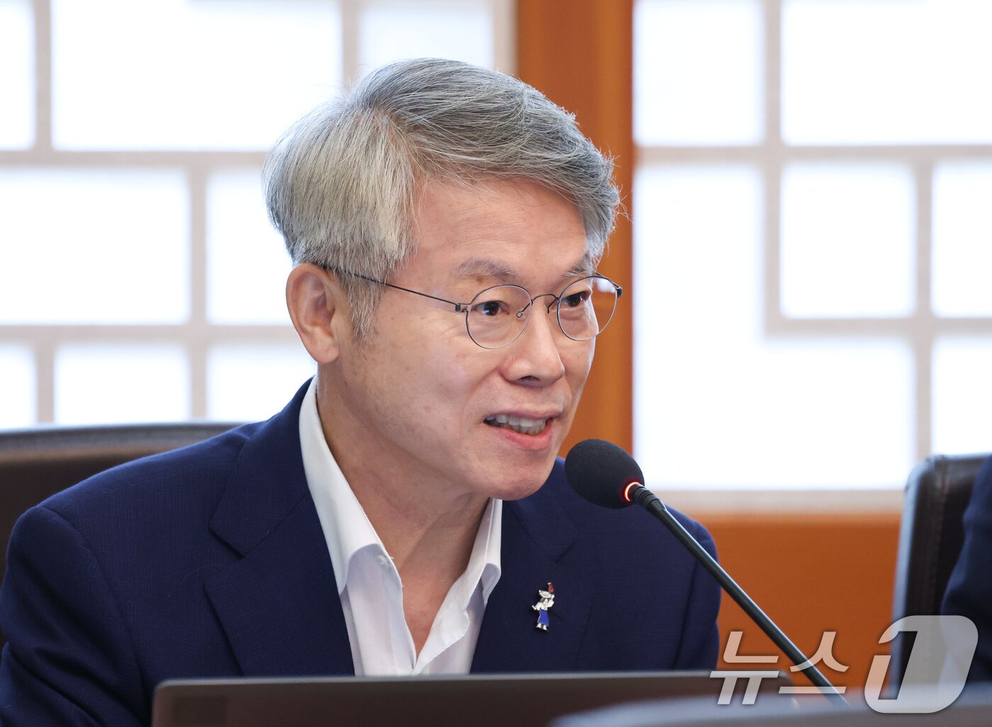 본문 이미지 - 민형배 전남광주통합특별시장이 4일 청와대에서 열린 국무회의에서 발언을 하고 있다. (청와대통신사진기자단) 2026.8.4 ⓒ 뉴스1 이재명 기자