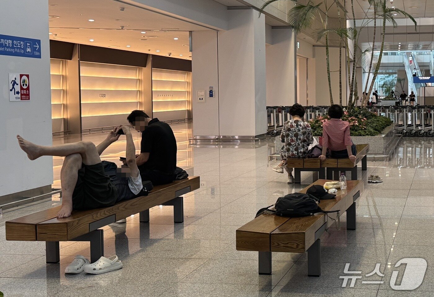 본문 이미지 - 인천국제공항 제2여객터미널 지하 모습.2026.8.4/뉴스1