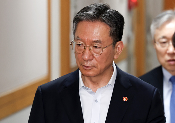 李대통령, 정성호에 "잘 버티시라" 사의 일축…형소법 안착 역할 당부