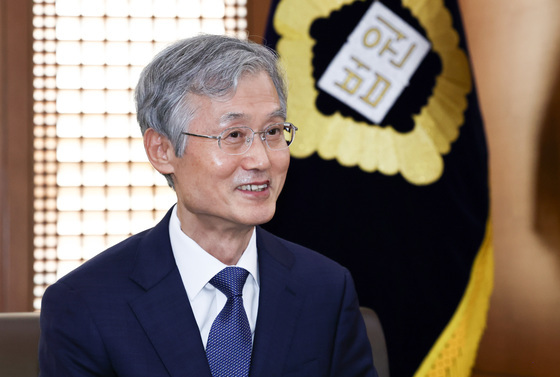 이흥구·노태악 후임 동시 임명되나…조희대 결단만 남아