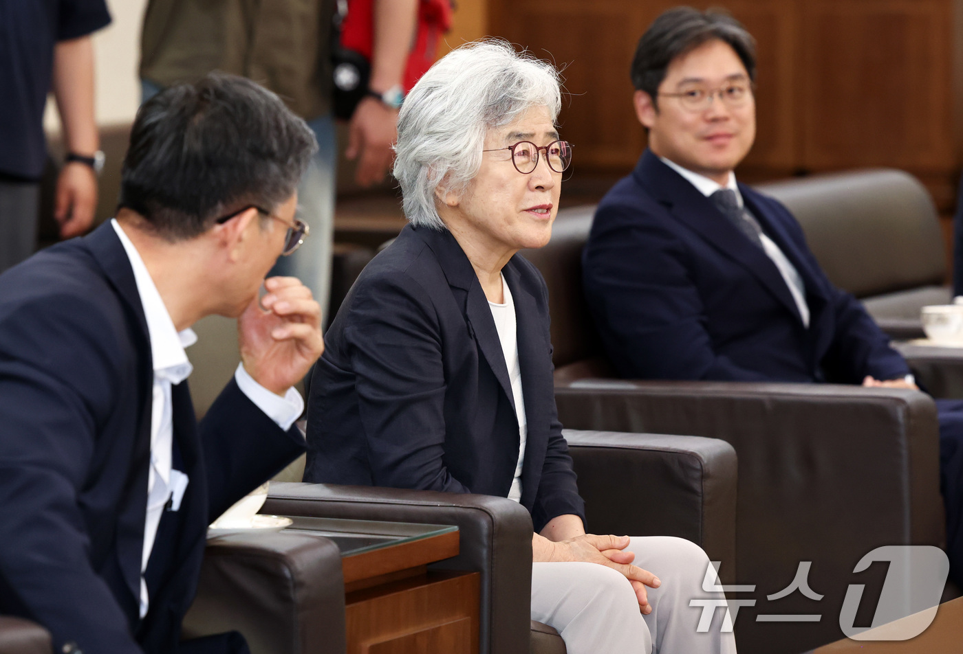 (서울=뉴스1) 최지환 기자 = 박은정 대법관 후보 추천위원장이 4일 오후 서울 서초구 대법원에서 열린 후보 추천위원회 회의에서 발언하고 있다. 2026.8.4/뉴스1