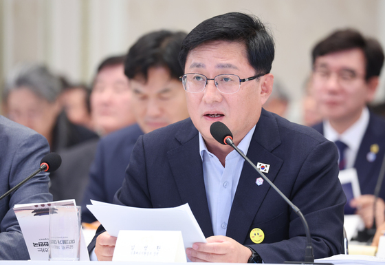 기후장관 "12차 전기본 10월까지 마련…신규원전 의견 수렴해 결정"