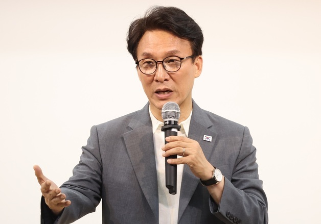 김민석 "신천지 의혹 제기가 위헌정당? 최민희는 관련 법 발의"
