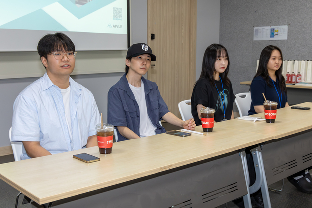 "코딩 몰랐던 일문학도, AI 개발자 됐다"…KT가 바꾼 진로