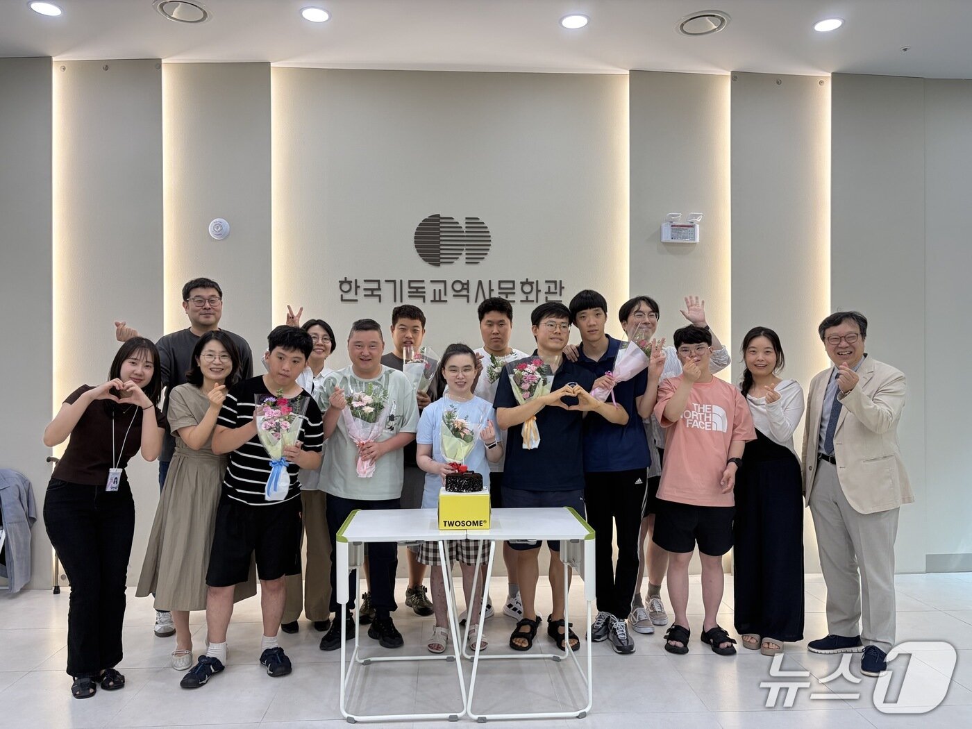 본문 이미지 - 한국기독교역사문화관은 배리어프리 기획전 '서로가 서로를' 2부 '서로가 서로를 바라보는 방법'을 9월 30일까지 서울 은평구 한국기독교역사문화관 2층 기획전시실 1에서 운영한다.