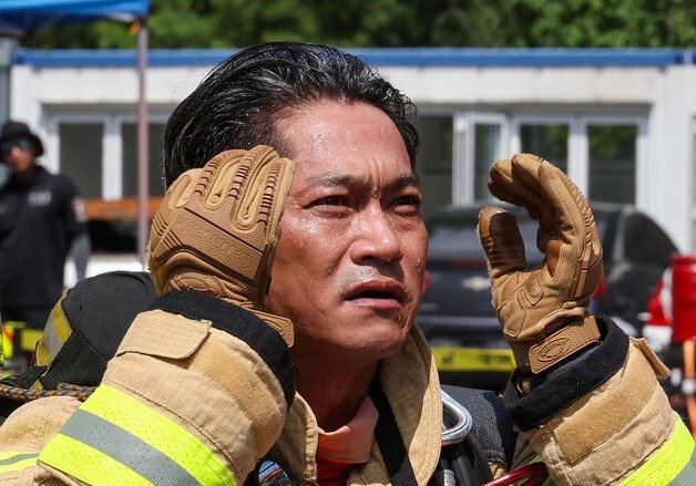 소방대원 온열질환, 웨어러블로 미리 잡는다…3년간 5억 투입