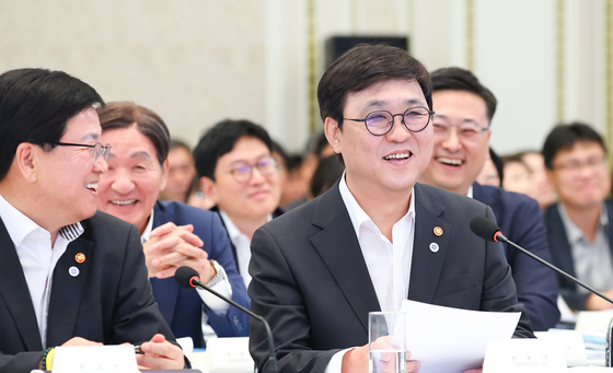 '온 국민이 함께하는 K-스포츠 구현'…문체부 업무 보고