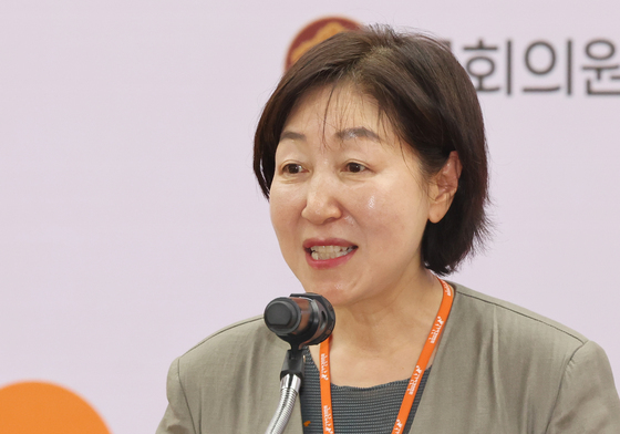 인사말하는 김학자 안권위 상임위원
