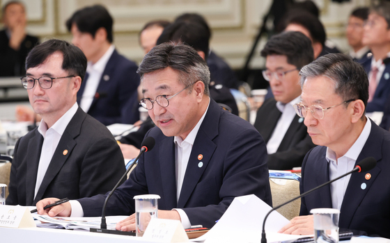 윤호중 "검경 합수본 대신 공·중·경 합동수사본부 만들어질 수 있어"