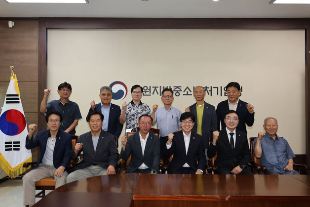 춘천 전통시장 찾은 인태연 "혁신리더가 시장 변화 이끌어야"