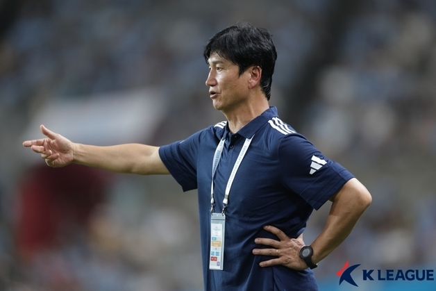 정정용 감독 "오후 8시 경기도 '찜통더위'…안전 고려한 운영 필요"