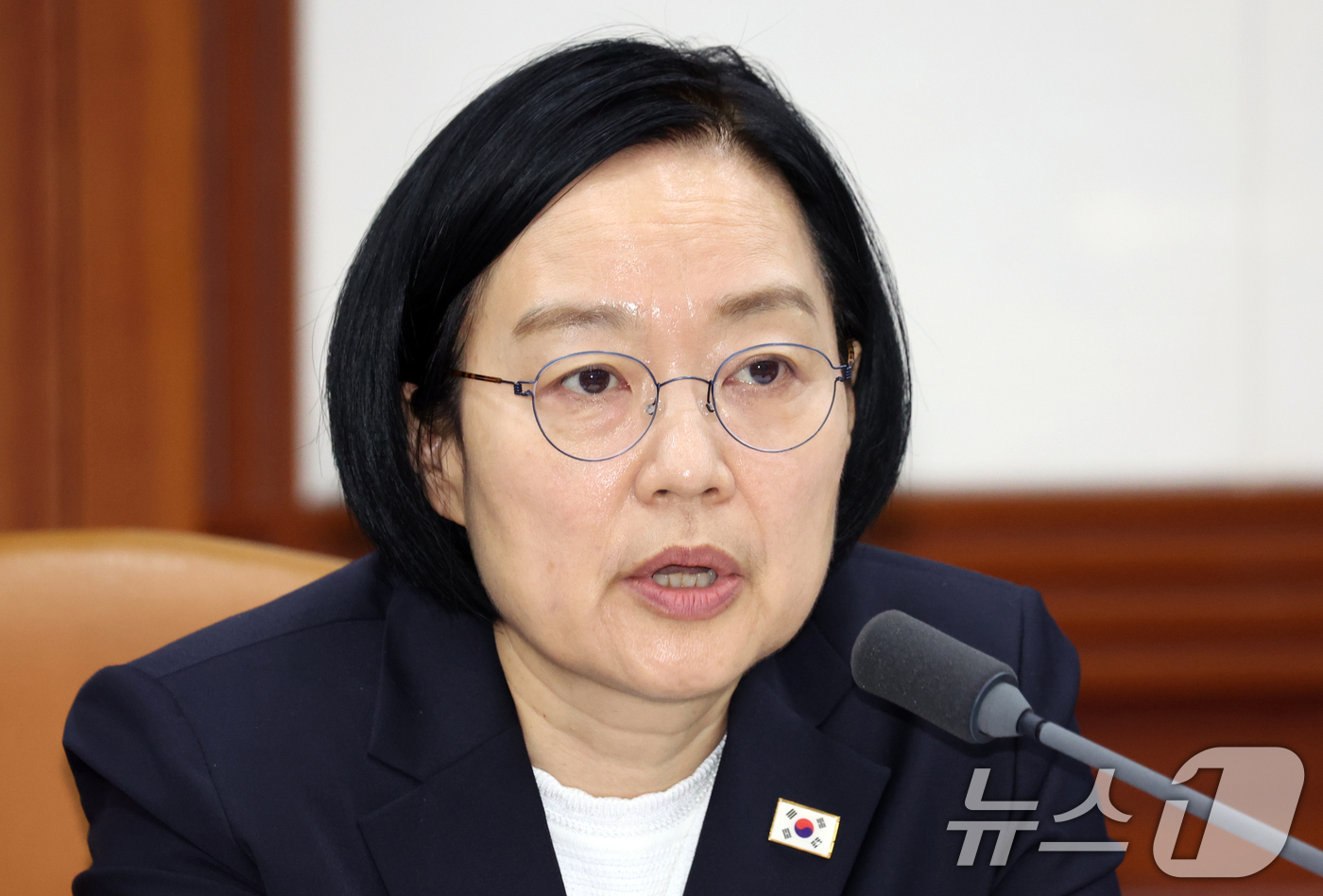 (서울=뉴스1) 김명섭 기자 = 한성숙 국무총리가 6일 오전 서울 종로구 세종대로 정부서울청사에서 열린 국가정책조정회의에서 모두 발언을 하고 있다.  2026.8.6/뉴스1
