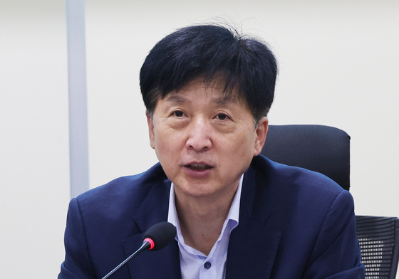 발언하는 오기형 자본시장 특별위원장
