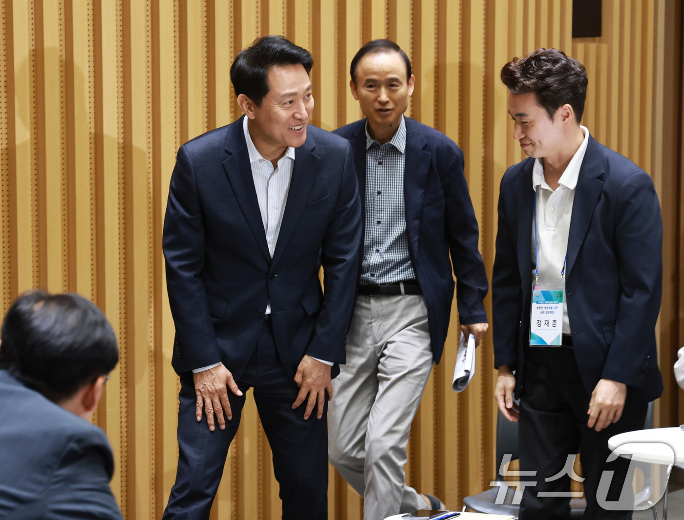 (서울=뉴스1) 구윤성 기자 = 오세훈 서울시장이 6일 오전 서울시청에서 열린 '부동산 정상화를 위한 서울시민 대토론회'에 참석하고 있다.  2026.8.6/뉴스1
