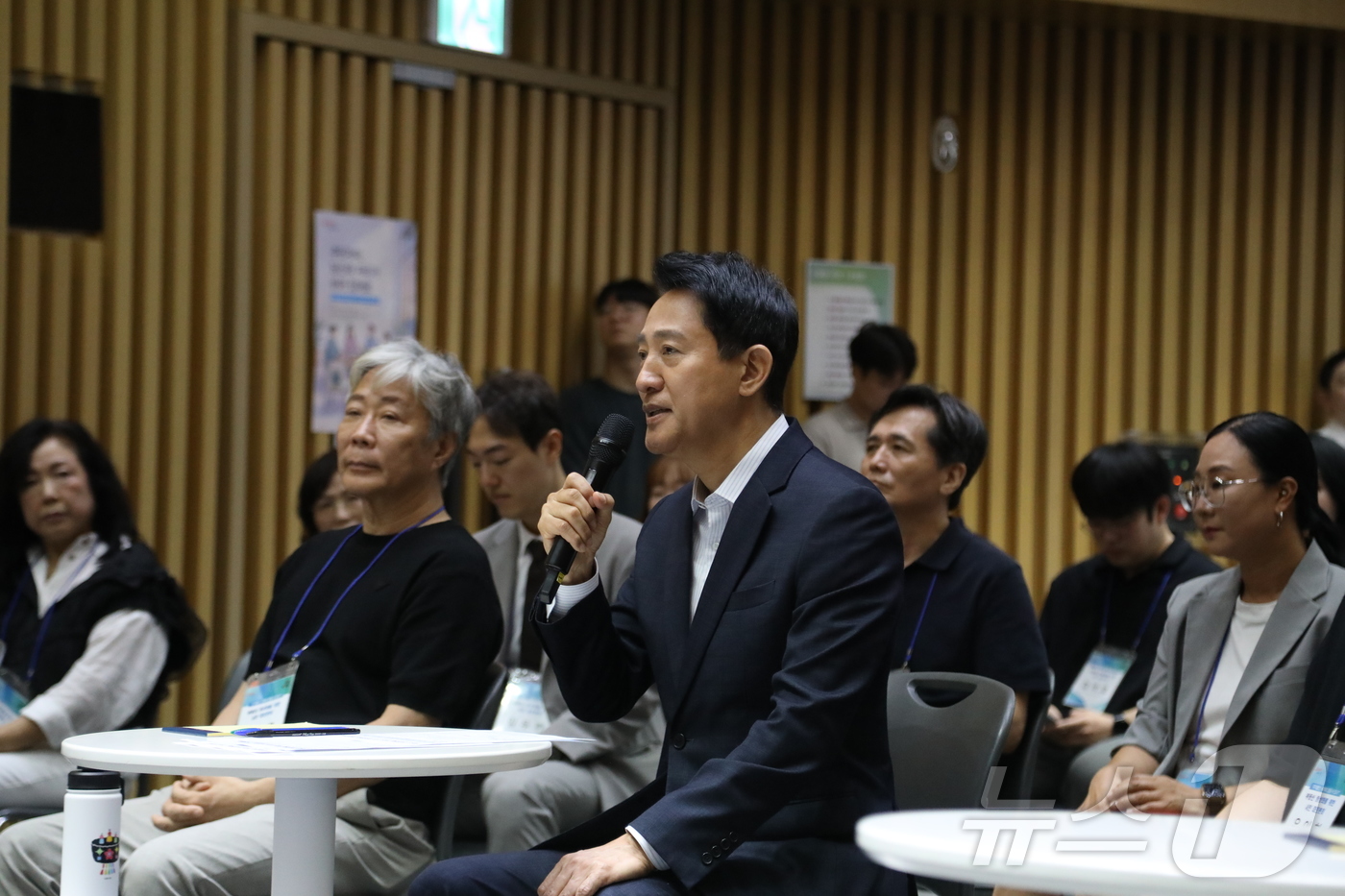 (서울=뉴스1) 김범수 수습기자 = 오세훈 서울시장이 6일 서울 중구 서울시청에서 열린 '부동산 정상화를 위한 시민 대토론회'에서 인사말을 하고 있다. 2026.8.6/뉴스1