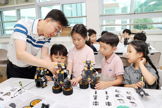 "돌봄 공백 제로"…충북교육청 여름방학 방과후·돌봄 인기
