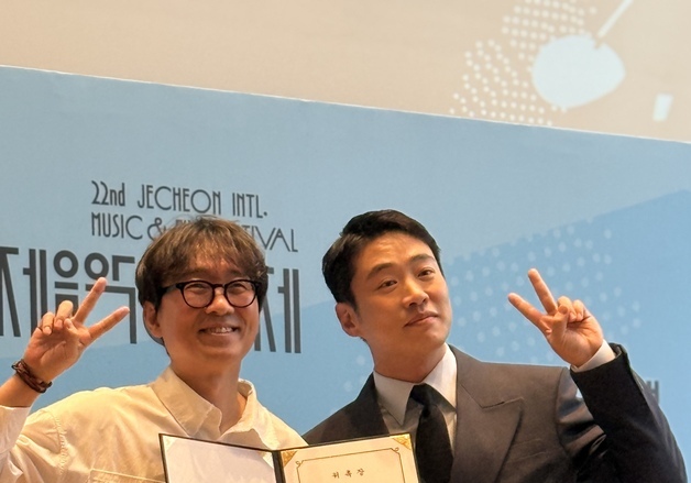 'JIMFF' 장항준 "안재홍, 가장 애정하는 배우 하면 떠오르는 단 1명"