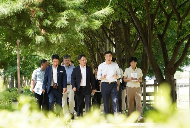 산림청 1760억 규모 기후대응도시숲 등 도시숲 사업 추진