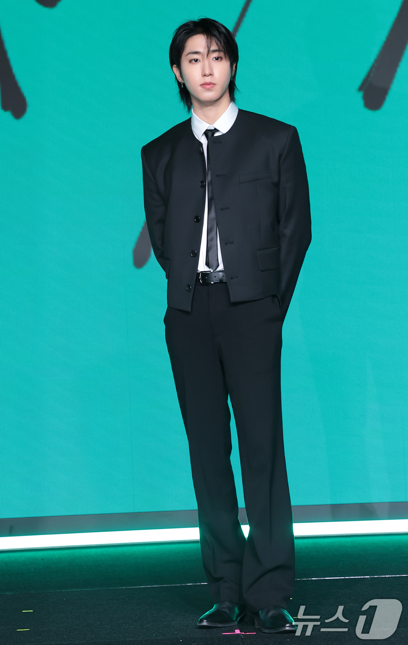 (서울=뉴스1) 권현진 기자 = 그룹 스트레이 키즈(Stray Kids)의 한이 6일 서울 영등포구 콘래드 서울에서 열린 새 미니앨범 'THIS & THAT'(디스 앤드 댓) 발매 …