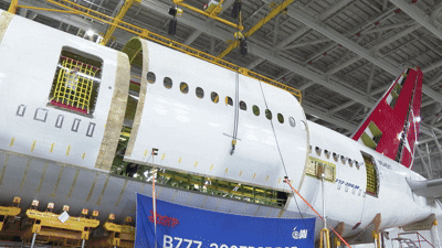 본문 이미지 - B777 기종 개조 영상.(인천국제공항공사 제공. 재배포 및 DB금지)2026.8.6/뉴스1
