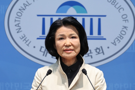 이진숙 '입틀막법 즉각 폐기하라'