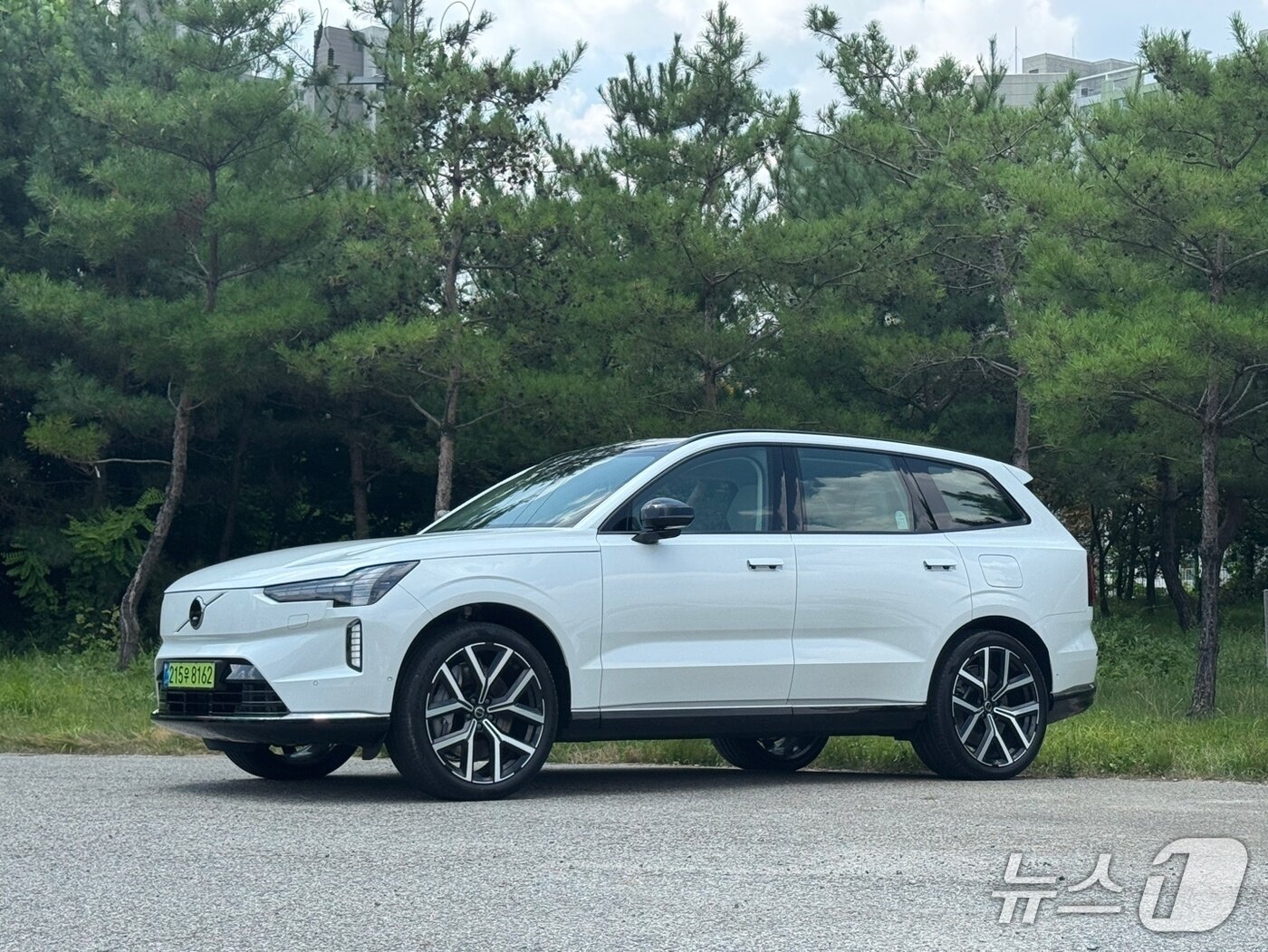 본문 이미지 - 볼보 EX90 AWD 울트라 트윈 모터 퍼포먼스. ⓒ 뉴스1 박기범 기자