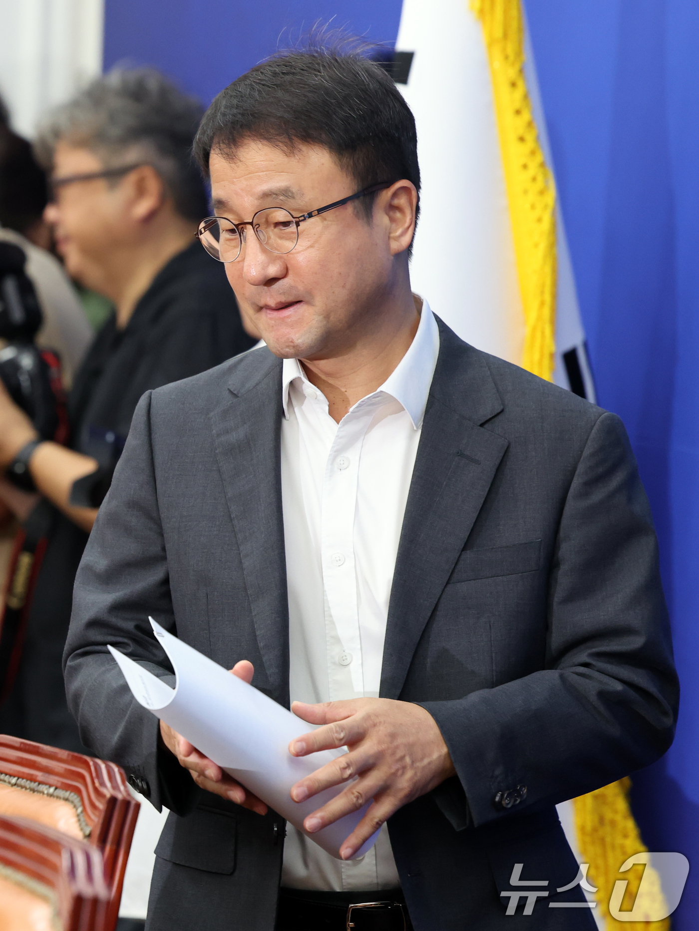(서울=뉴스1) 황기선 기자 = 한병도 더불어민주당 당대표 직무대행 겸 원내대표가 7일 오전 서울 여의도 국회에서 열린 원내대책회의에 참석하고 있다.  2026.8.7/뉴스1
