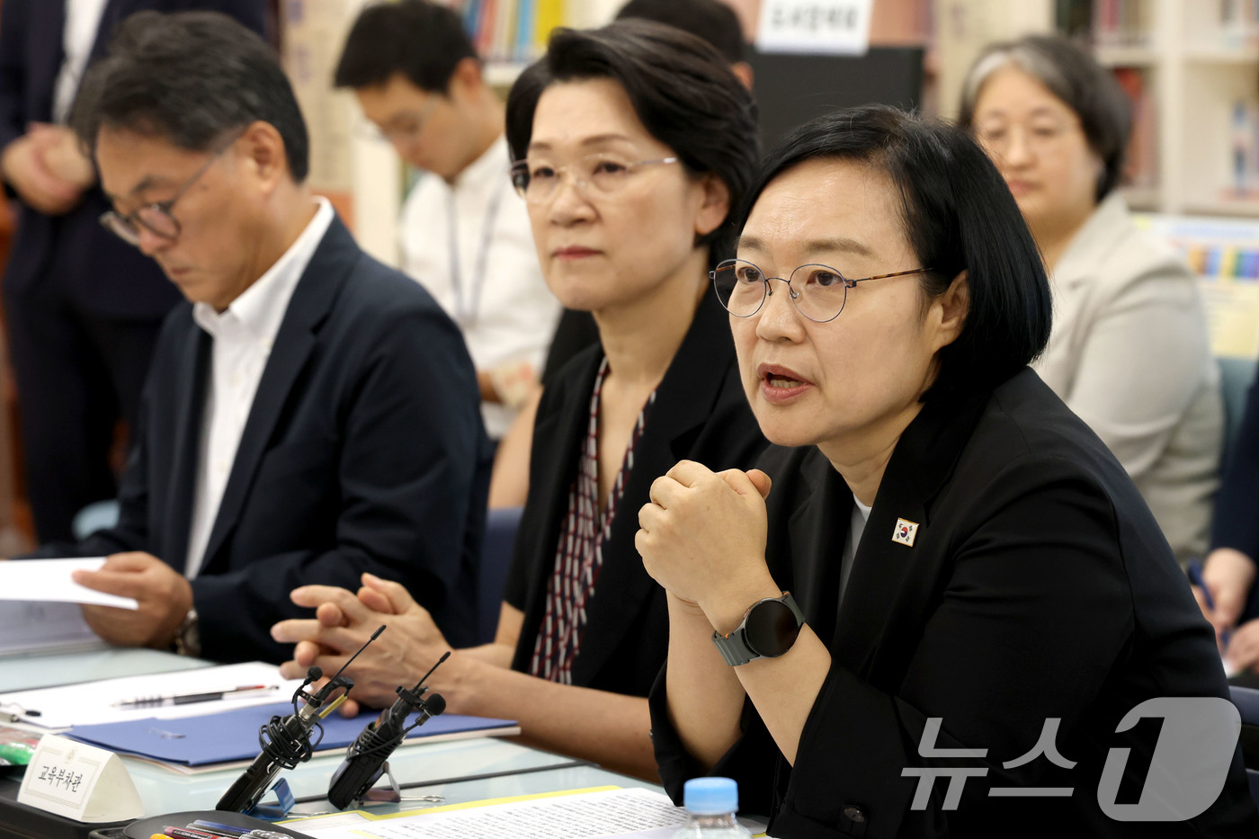 (서울=뉴스1) 이광호 기자 = 한성숙 국무총리가 7일 오전 서울 영등포구 영문초등학교에서 열린 방학중 초등돌봄ㆍ교육현장 간담회에서 발언하고 있다. 2026.8.7/뉴스1