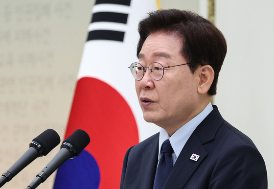 李대통령 "국가가 남긴 상처 책임지고 치유…해외 강제입양 철저히 규명"