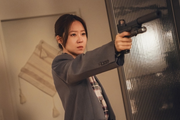 '김부장' 흥행 '유부녀 킬러'로? '엄마' 공효진, 기세 잡았다 [N초점]