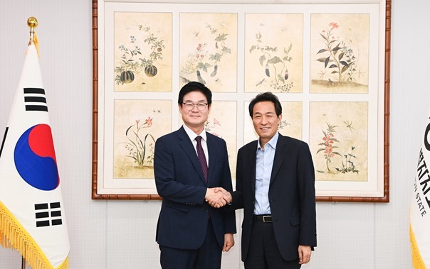 우상호 만난 구자열…"의료복합단지 원주 유치, 강원도의 협력을"
