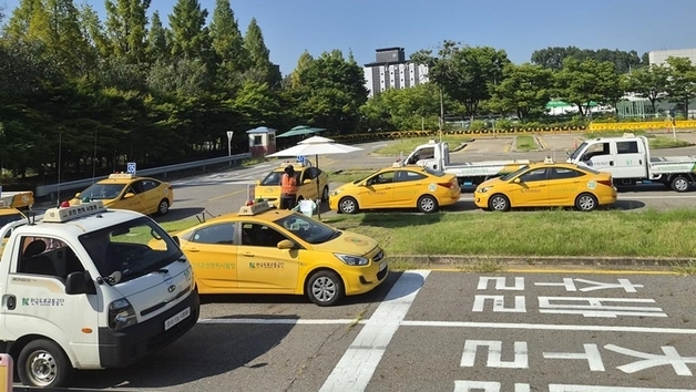 도로교통공단 "체감온도 38도 넘으면 운전면허 시험 중단"