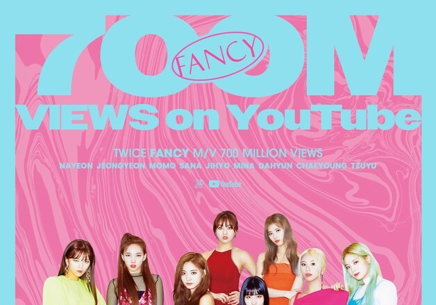 트와이스 '팬시' MV, 7억 뷰 돌파…통산 세 번째 기록
