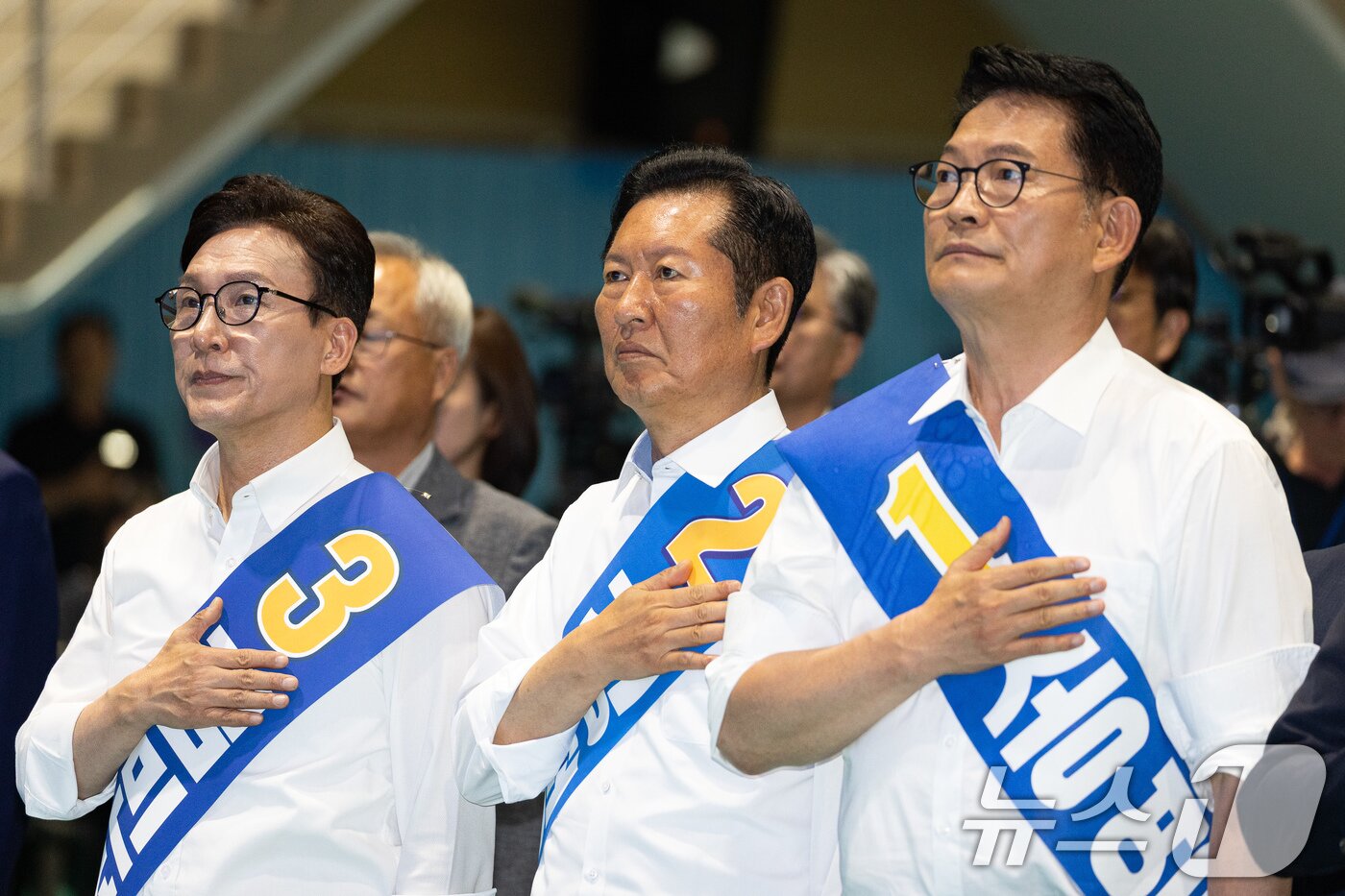 본문 이미지 - 더불어민주당 김민석(왼쪽부터), 정청래, 송영길 당대표 후보. 2026.8.9 ⓒ 뉴스1 유승관 기자