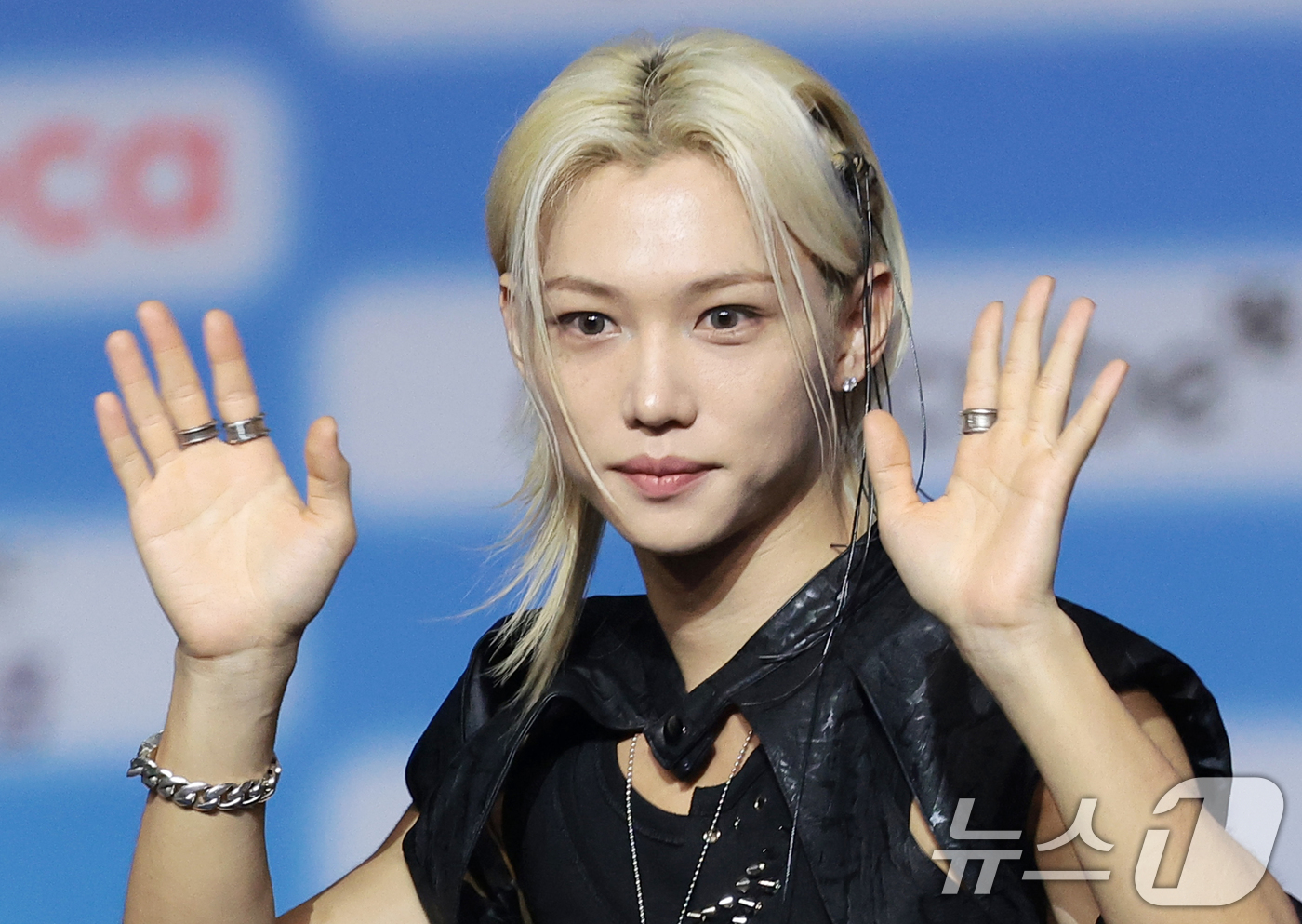 (고양=뉴스1) 권현진 기자 = 스트레이 키즈 필릭스가 9일 경기도 고양시 일산 킨텍스에서 열린 ‘2026 SBS 가요대전 Summer’ 블루카펫 행사에 참석하고 있다. 2026. …
