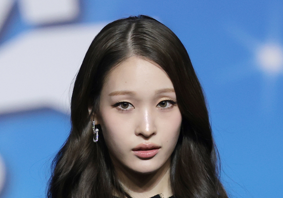 애니, 고혹미 물씬