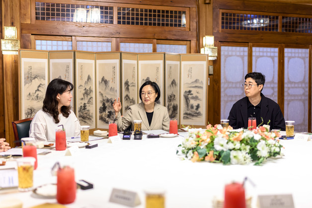 韓총리 "청년 일경험 경력 폭넓게 인정…조만간 정부 대책 발표"