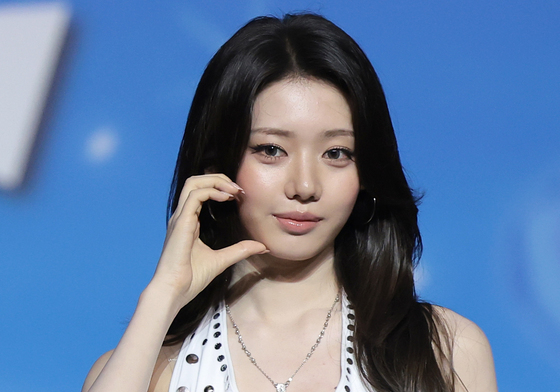 로라, 달콤 볼하트