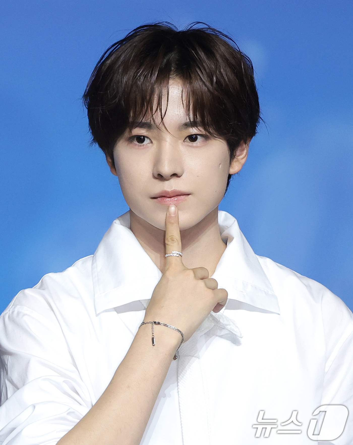 (고양=뉴스1) 권현진 기자 = NCT 유우시가 9일 경기도 고양시 일산 킨텍스에서 열린 ‘2026 SBS 가요대전 Summer’ 블루카펫 행사에 참석해 포즈를 취하고 있다. 20 …