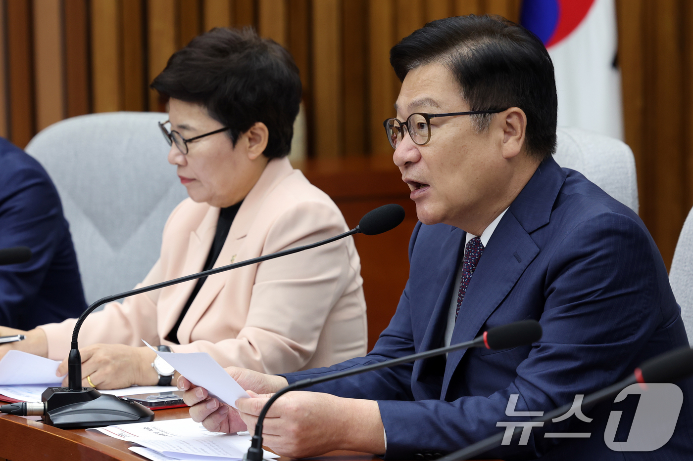 (서울=뉴스1) 황기선 기자 = 정점식 국민의힘 원내대표가 1일 오전 서울 여의도 국회에서 열린 원내대책회의에서 발언을 하고 있다.  2026.9.1/뉴스1