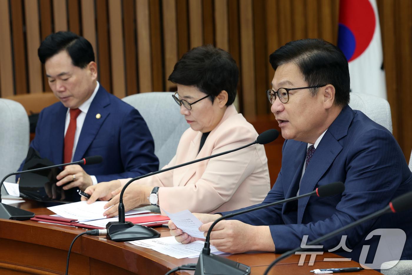 (서울=뉴스1) 황기선 기자 = 정점식 국민의힘 원내대표가 1일 오전 서울 여의도 국회에서 열린 원내대책회의에서 발언을 하고 있다.  2026.9.1/뉴스1