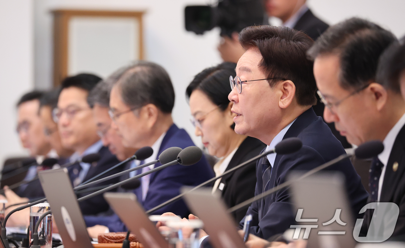 (서울=뉴스1) 이재명 기자 = 이재명 대통령이 1일 청와대에서 열린 국무회의에서 발언하고 있다. 2026.9.1/뉴스1