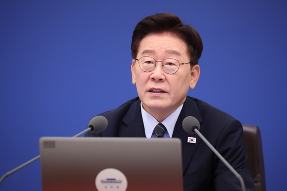 李대통령 "정기국회 정부·정치권 손 맞잡자…국회 지적 대승적 검토"