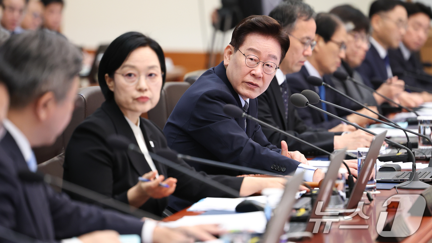 (서울=뉴스1) 이재명 기자 = 이재명 대통령이 1일 청와대에서 열린 국무회의에서 발언하고 있다. 2026.9.1/뉴스1
