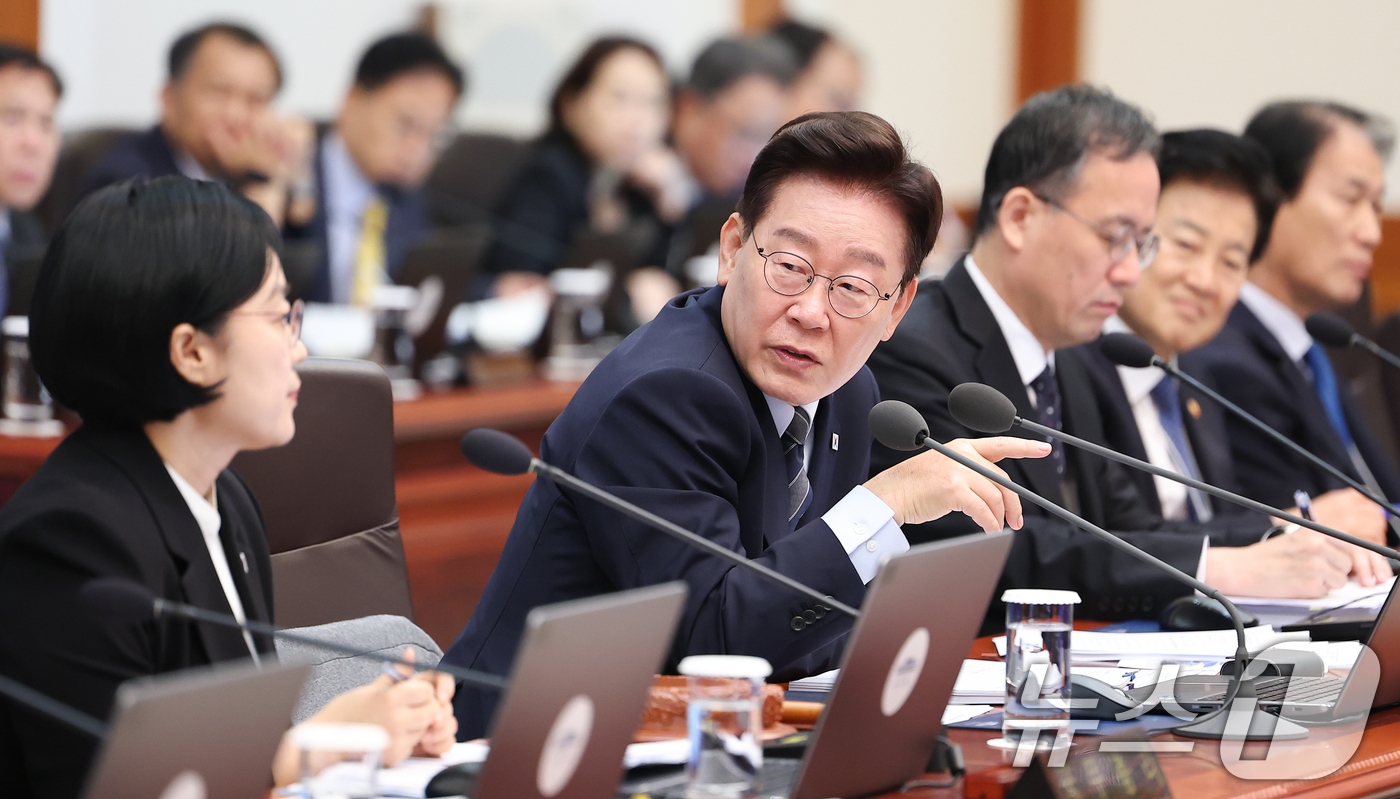 (서울=뉴스1) 이재명 기자 = 이재명 대통령이 1일 청와대에서 열린 국무회의에서 발언하고 있다. 2026.9.1/뉴스1