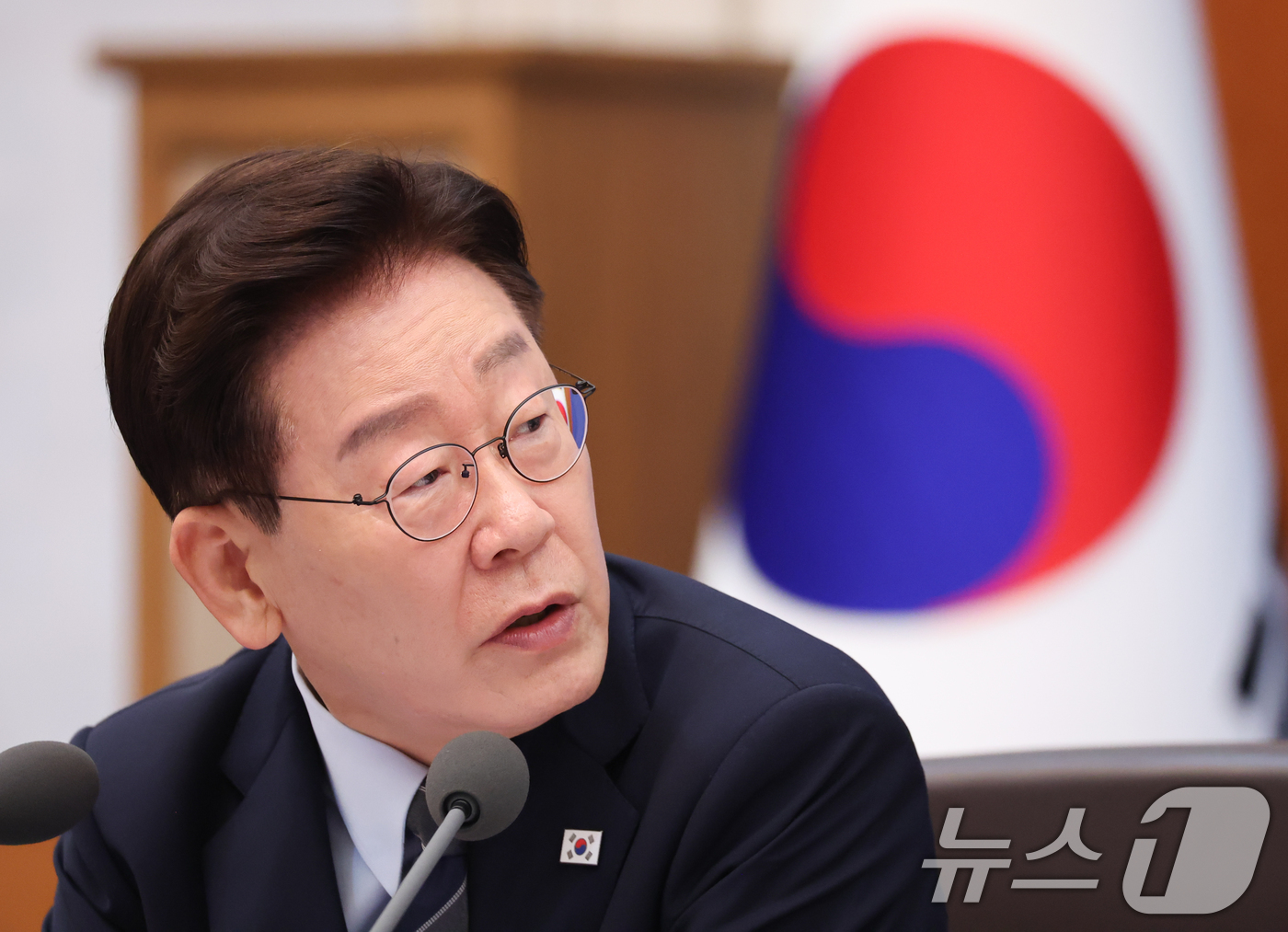 (서울=뉴스1) 이재명 기자 = 이재명 대통령이 1일 청와대에서 열린 국무회의에서 발언하고 있다. 2026.9.1/뉴스1
